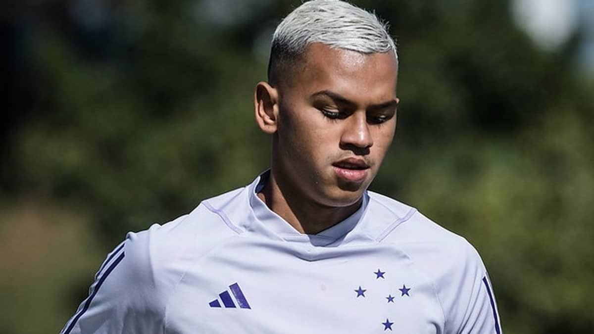 Com novidades, Cruzeiro divulga relacionados para enfrentar o São Paulo