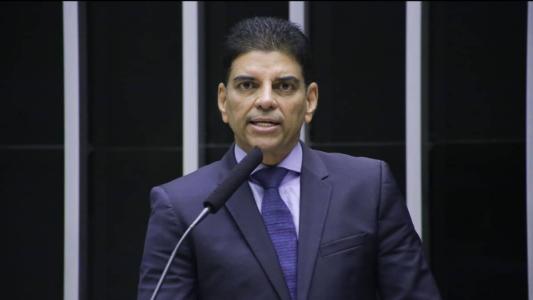 Relator vai discutir com governo mudanças na proposta da nova regra fiscal.