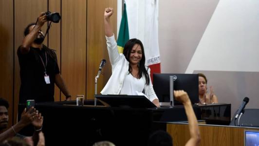 Relatora da CPMI, Eliziane Gama apresentou relatório final a parlamentares de Minas Gerais