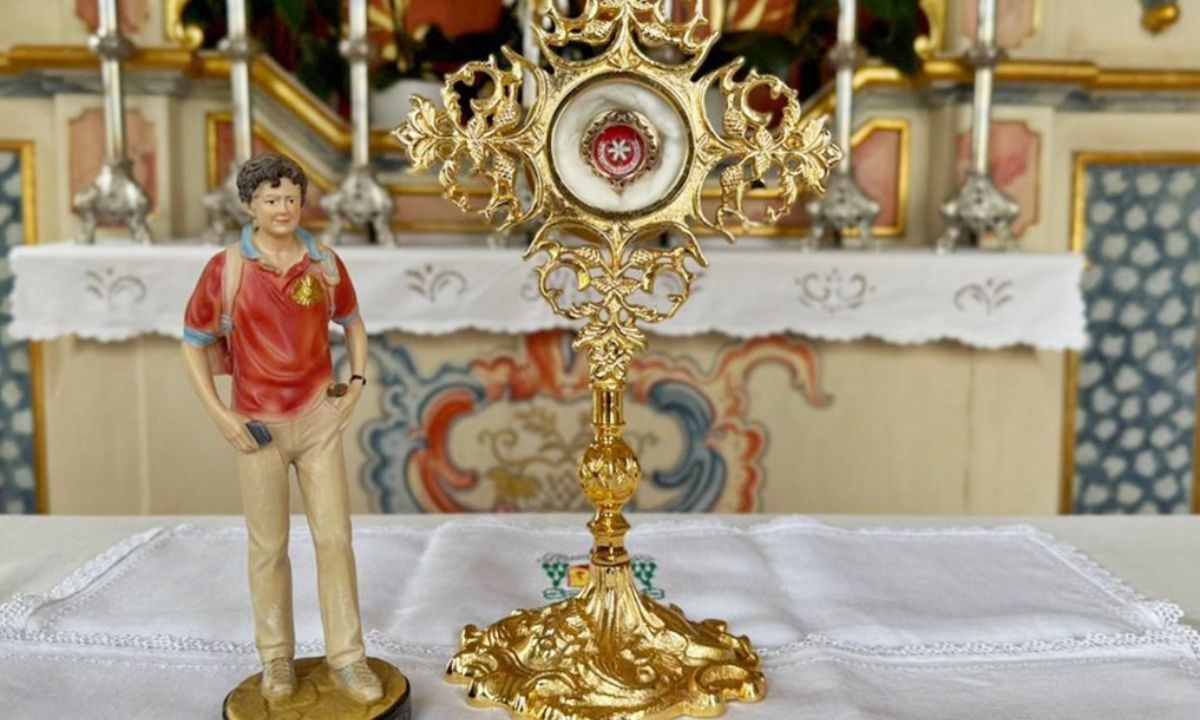 Relíquia de São Carlo Acutis será acolhida na Diocese de São João del-Rei