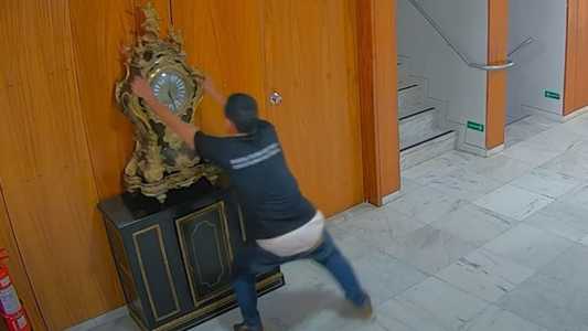 STF forma maioria para condenar réu que derrubou relógio de Dom João VI | CNN Brasil