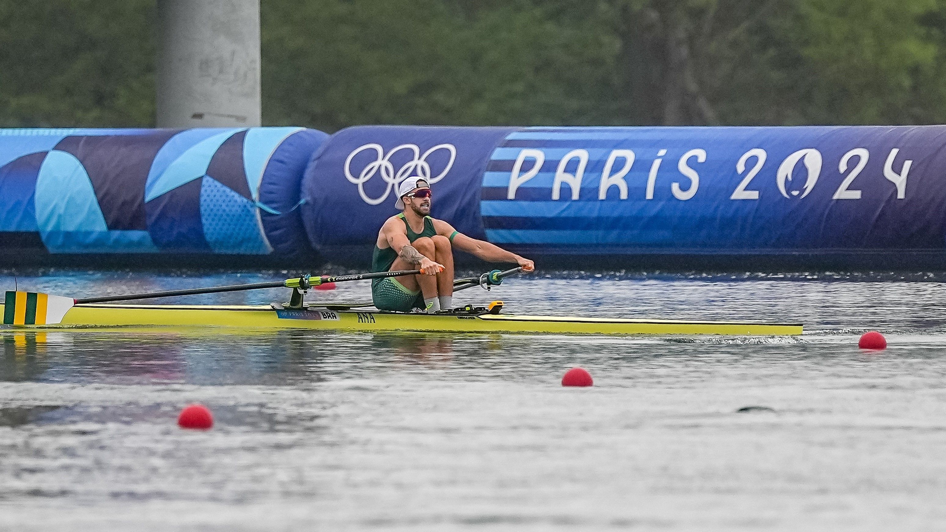 Lucas Verthein e Beatriz Tavares avançam no remo, e Chateaubrian é eliminado no tiro esportivo
