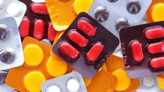 Foto mostra medicamentos