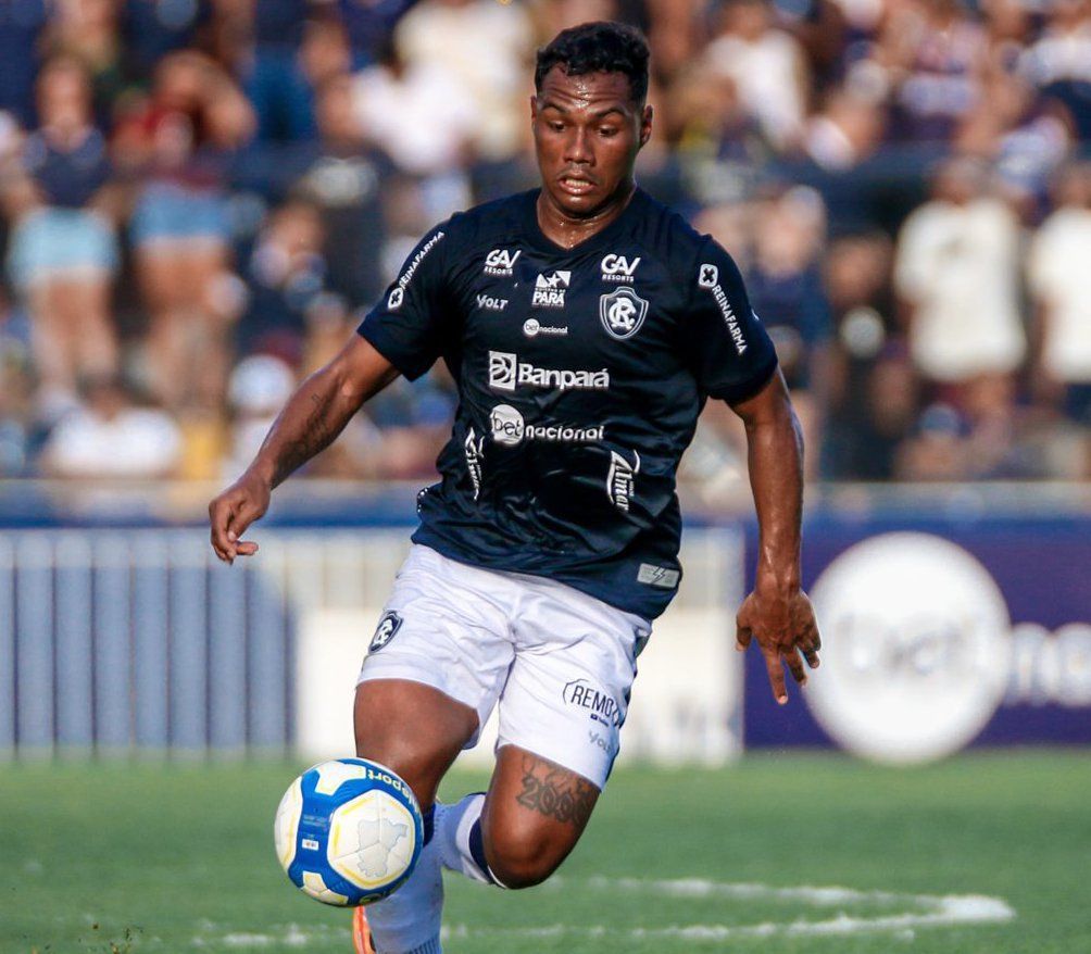 Série C: goleiros brilham em empate sem gols entre Remo e Tombense