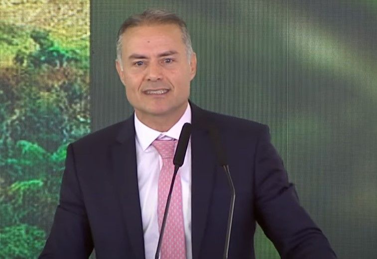 Ministro de Lula detona ausência de Zema em evento sobre a BR-381: ‘apequena o gestor público’