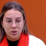 Com o poder supremo, Renata planeja expor Aline no ao vivo do BBB 25