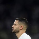 Mano Menezes projeta Corinthians equilibrado com Renato e Rojas