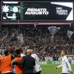 Roger Guedes marca dois, Corinthians vence o Mirassol e assume a liderança do Grupo C
