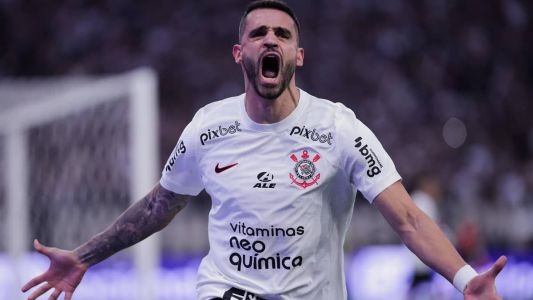Renato Augusto marcou primeiro gol da partida na NeoQuímica Arena