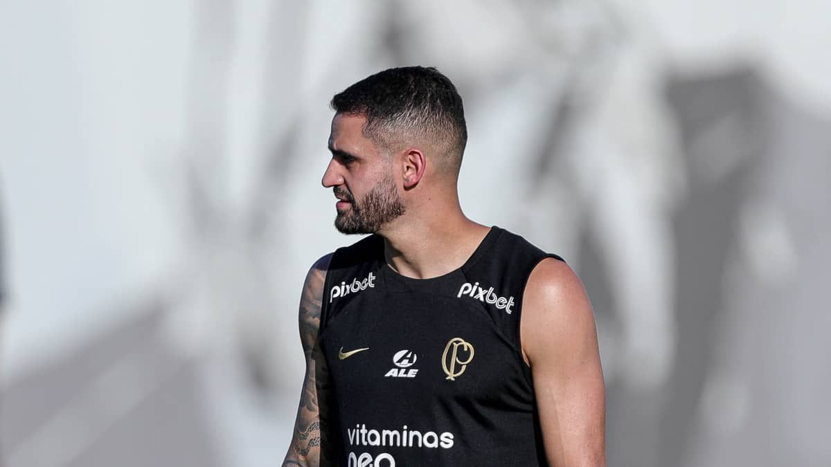 Corinthians ganha novos desfalques para enfrentar o Fortaleza; veja provável escalação