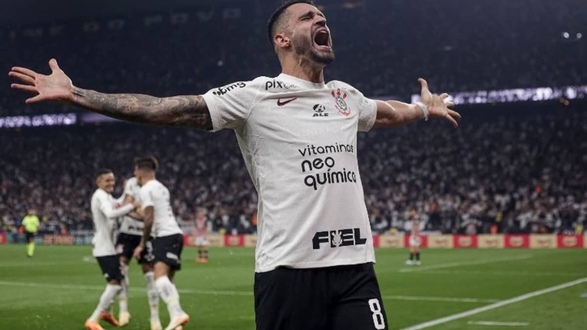 Corinthians pode ter estreia, mudanças e baixa importante contra o Cruzeiro