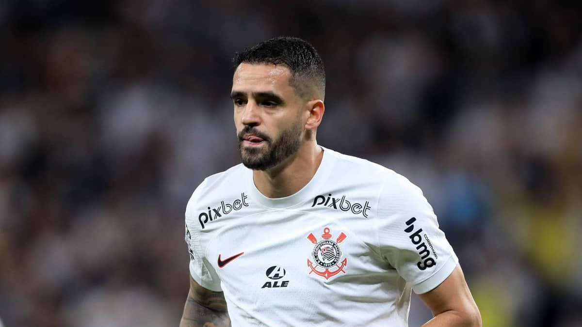 Corinthians terá Rojas e Renato Augusto para jornada dupla em BH