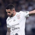Renato Augusto relembra saída do Corinthians ao futebol chinês: “Não me arrependo”