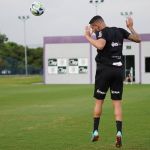 Corinthians atualiza situação médica de Renato Augusto