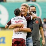 Renato afirma que Michael quer jogar no Grêmio: 'Nosso sonho'