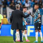 Luan, do Grêmio, celebra volta aos gramados: 'De volta para casa'