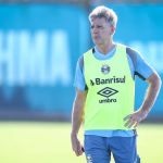 Grêmio negocia transação penal com STJD para Renato e Reinaldo