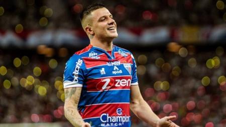Renato Kayzer foi emprestado pelo Fortaleza ao América
