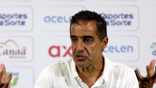 Renato Paiva lamentou falta de respeito em saída do Bahia