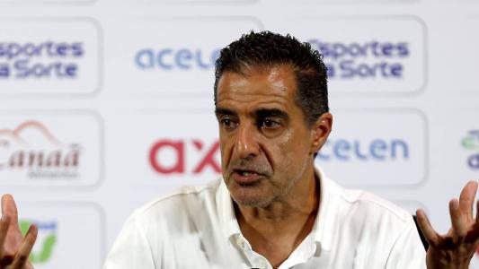 Renato Paiva lamentou falta de respeito em saída do Bahia