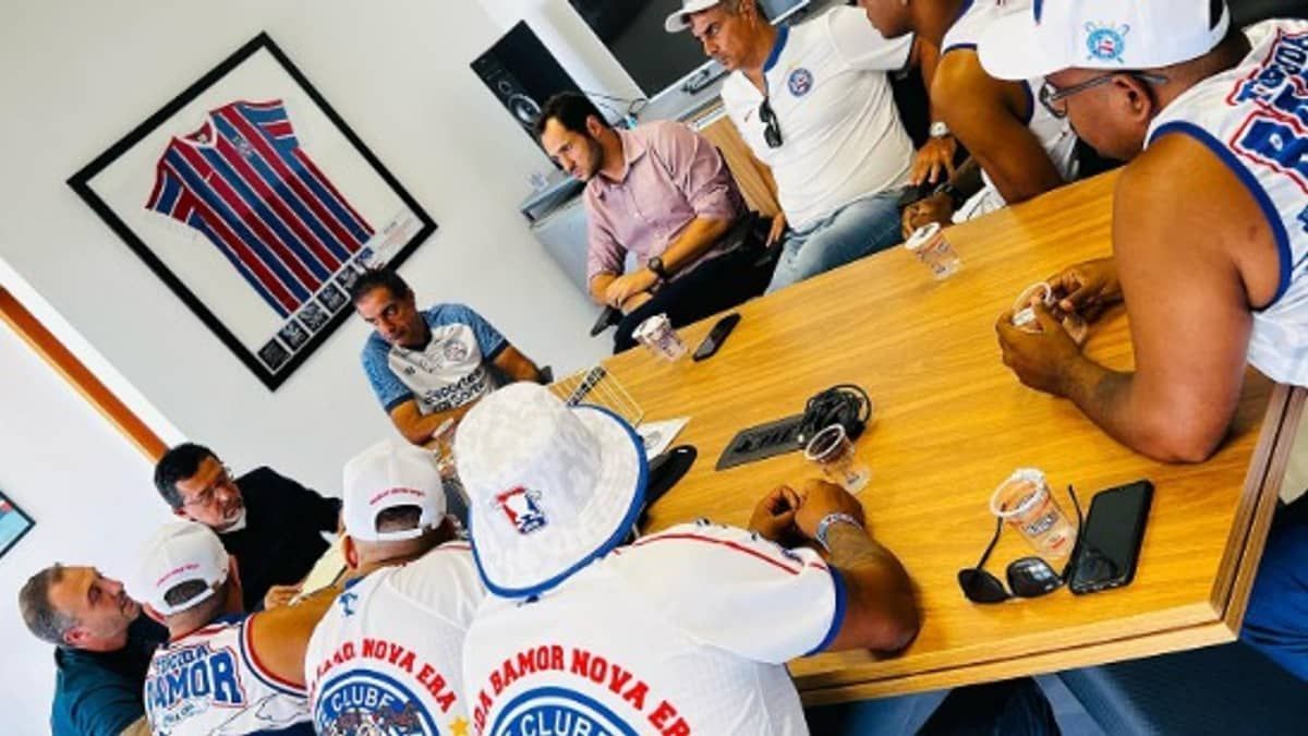 Organiza do Bahia se reúne com Renato Paiva e faz cobranças por resultados