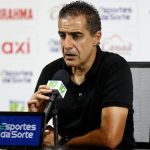 Técnico do Bahia: 'Seria uma crueldade gigantesca se não passássemos'