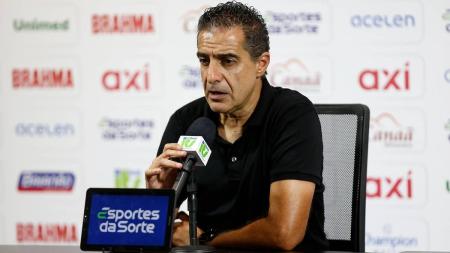 Renato Paiva, técnico do Bahia