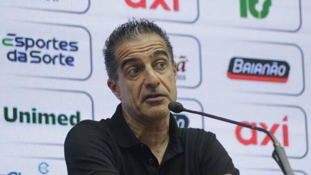 Renato Paiva, técnico do Bahia