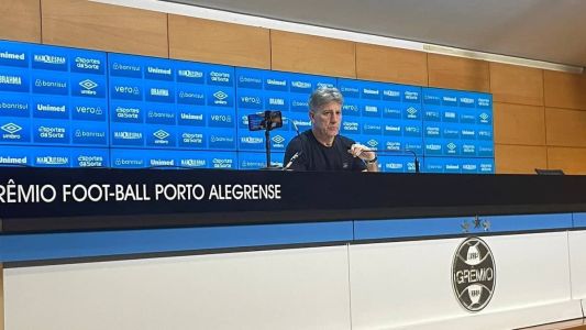 Renato Portaluppi disparou críticas ao desempenho da equipe na entrevista coletiva após o empate de 3 a 3 com o Bragantino