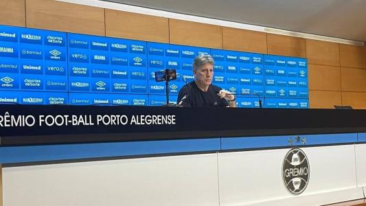 Renato Portaluppi disparou críticas ao desempenho da equipe na entrevista coletiva após o empate de 3 a 3 com o Bragantino
