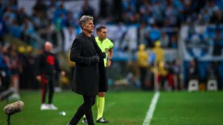 Renato Portaluppi não é otimista ao avaliar chances de classificação na Copa do Brasil