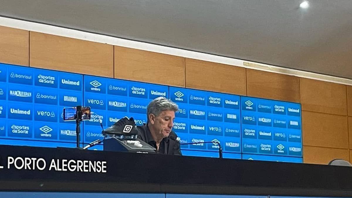 Renato reclama de penalidade não dada ao Grêmio: 'Não tenho dúvida'