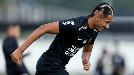 Renato será novidade no Timão para a partida