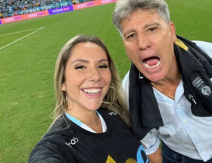 Cruzeiro: filha de Renato Gaúcho, Carol Portaluppi reage a pedido de torcedora