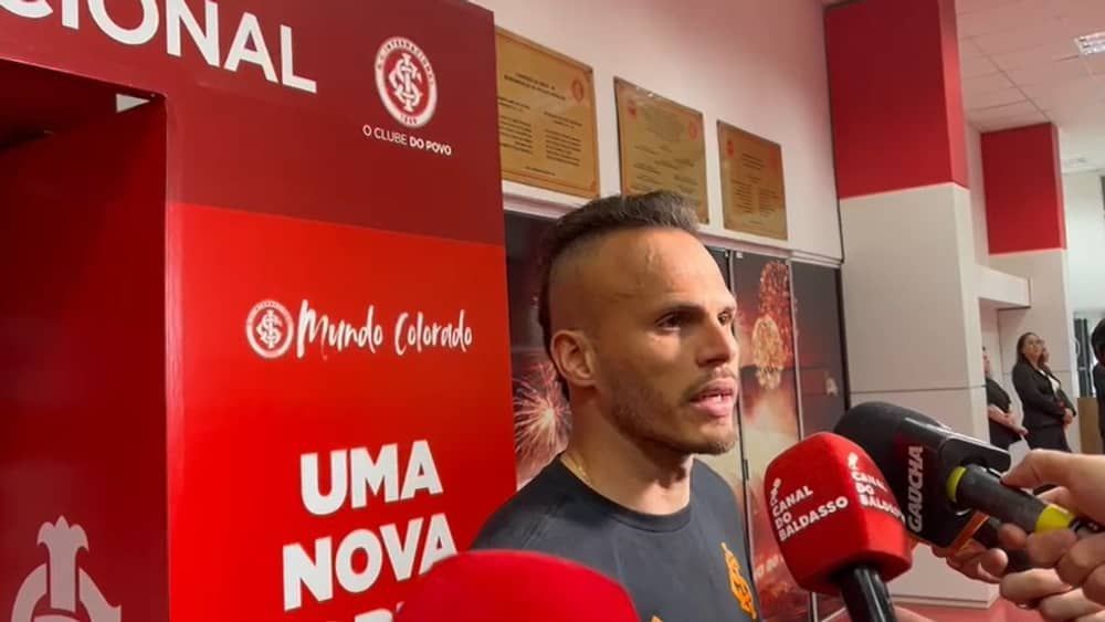 Jogadores do Inter pedem permanência de Coudet: 'Continuidade é o melhor caminho'