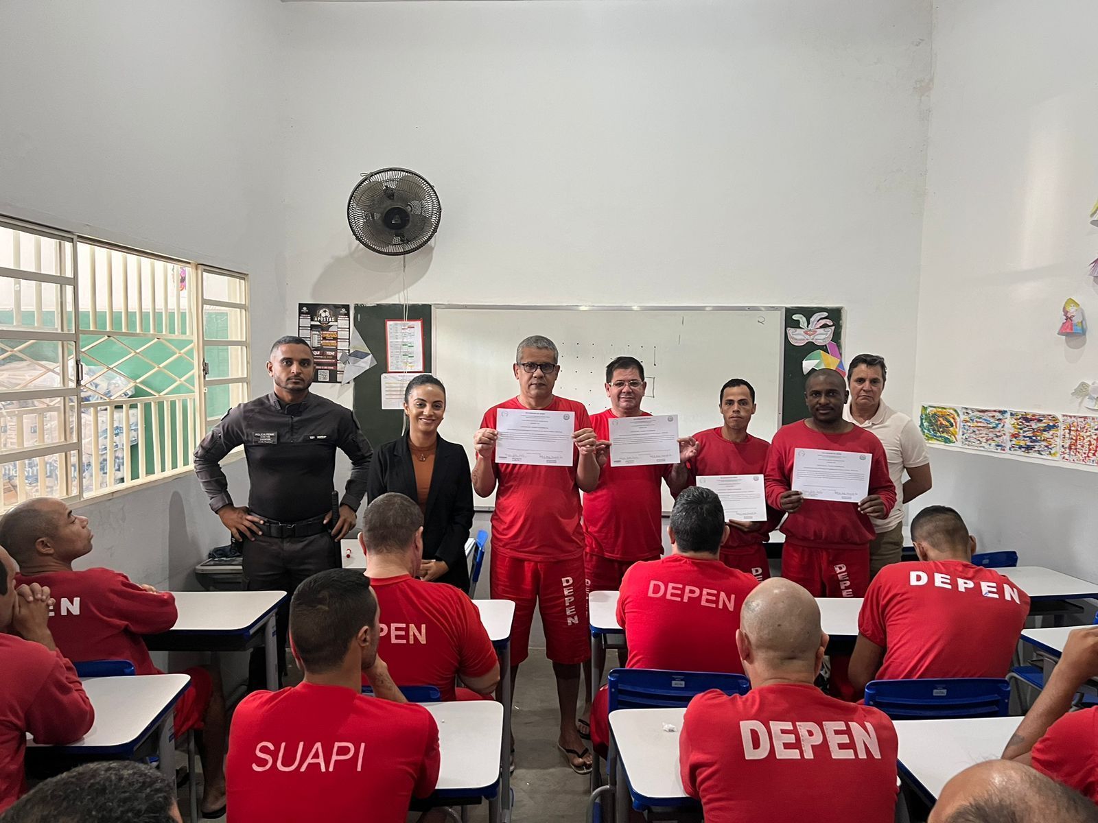 Presídio de Campos Gerais implementa iniciativas de ressocialização com parcerias e educação