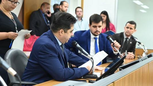 Requerimento foi assinado por sete deputados estaduais