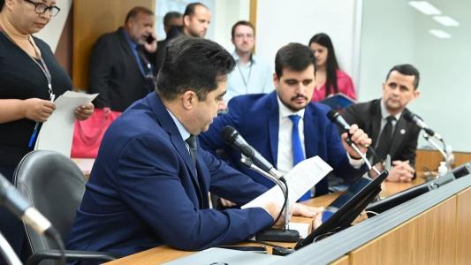 Requerimento foi assinado por sete deputados estaduais