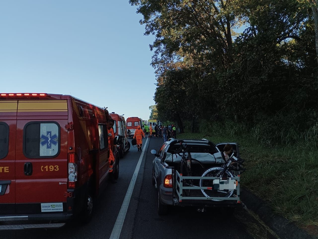 Ciclista do grupo atropelado na BR-040 conta o que viu e clama por respeito: 'são vidas em cima da bike'