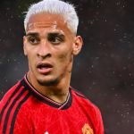 Manchester United adia retorno de Antony, acusado de agredir a ex