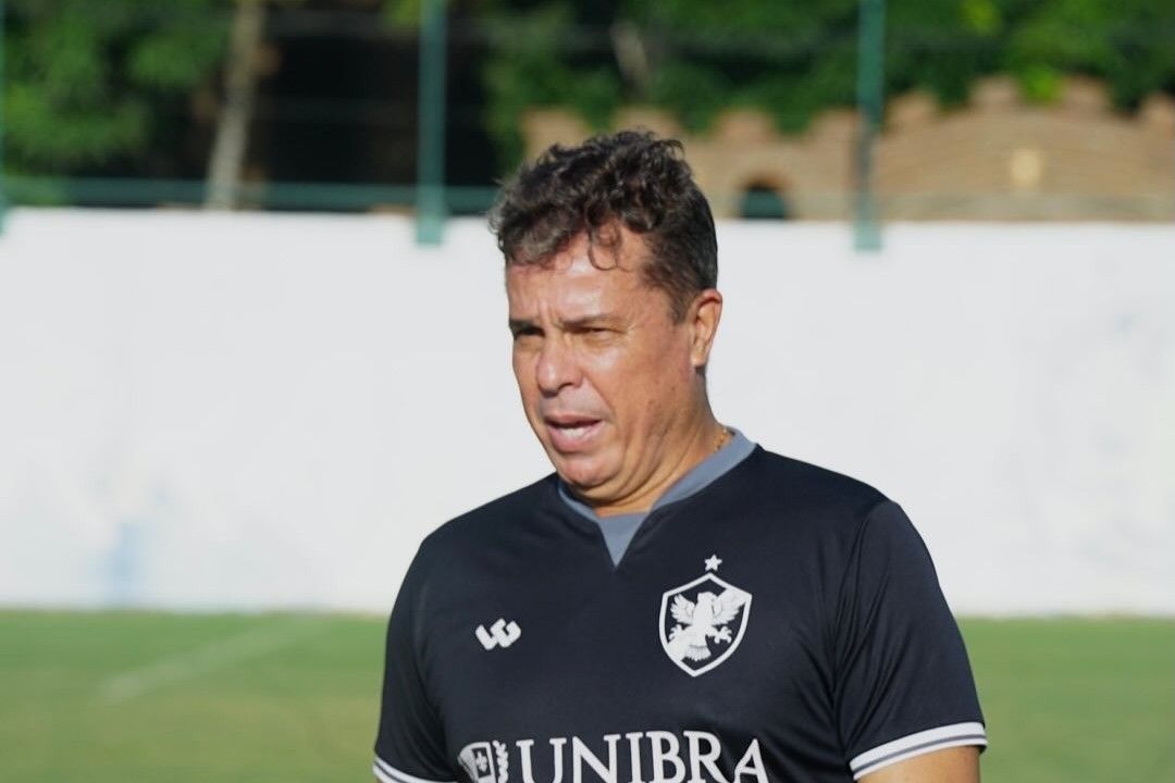 Campeão da Série D anuncia saída de técnico após classificação na Copa do Brasil