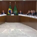 Governadores se reúnem com Lula; Zema critica afastamento de Ibaneis e pedido de extradição de Bolsonaro