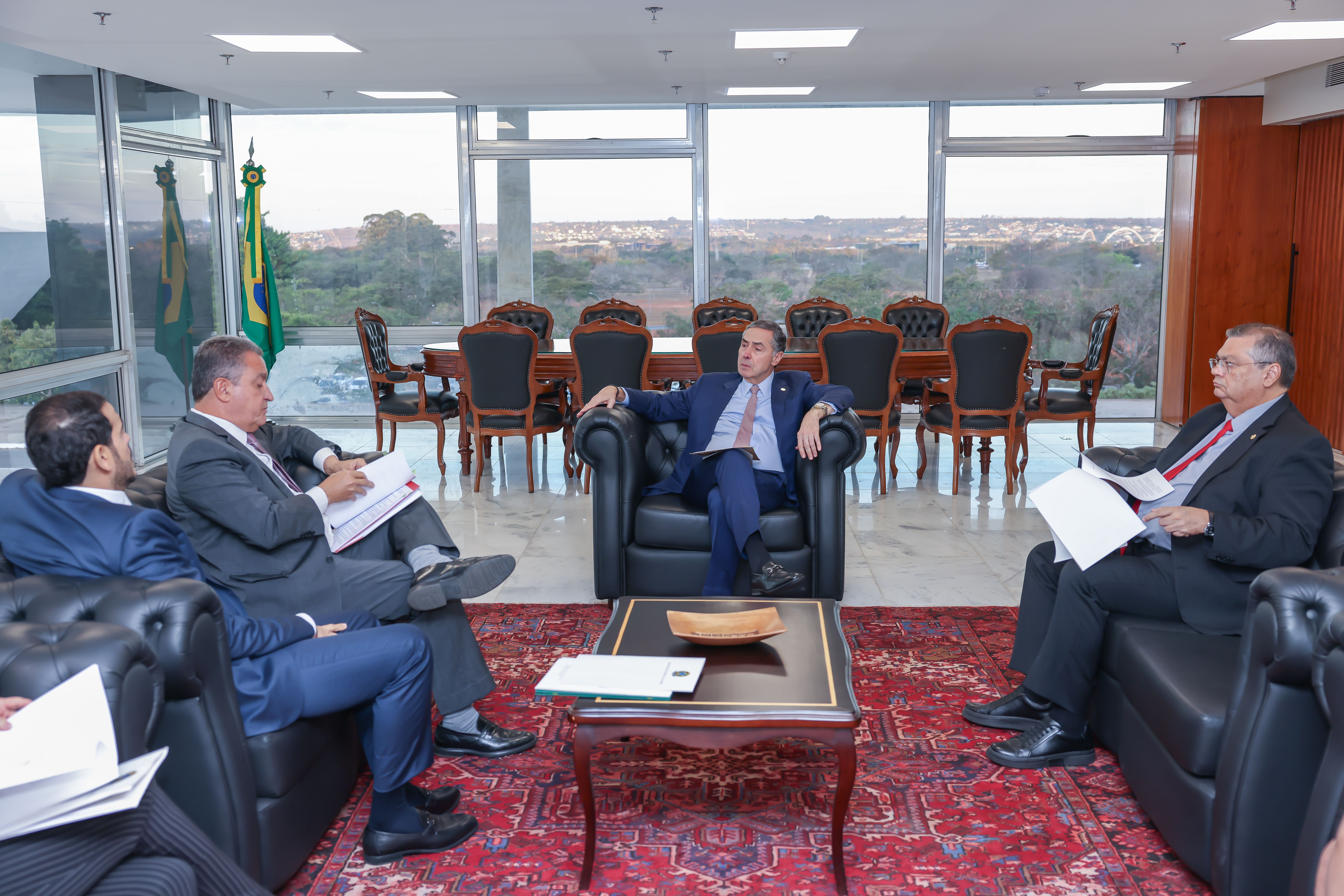STF prorroga prazo para governo e Congresso apresentarem regras sobre emendas