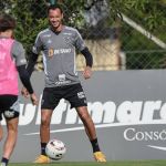 Réver blinda intensidade de Coudet de lesões no Galo: 'uma coisa não tem a ver com a outra'