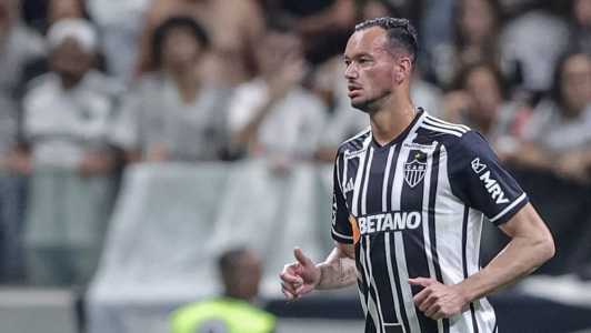 Réver conquistou 12 títulos pelo Atlético e foi o capitão da Libertadores de 2013