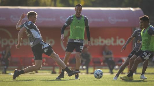 Réver deve pendurar as chuteiras no final desta temporada