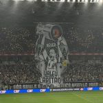 Réver é homenageado pelo Atlético e vai às lágrimas em despedida: 'Não é fácil'