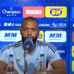 Cruzeiro: Reynaldo rasga elogios a Pezzolano e revela aprendizado com Oliveira e Brock