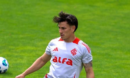 Bernabei retorna de suspensão e deve ser titular do Inter