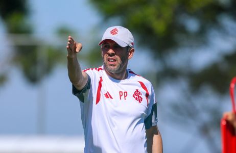 Paulo Pezzolano vai estrear pelo Inter diante do Novo Hamburgo